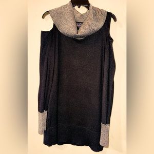 Cold Shoulders Sweater with Cow Neck